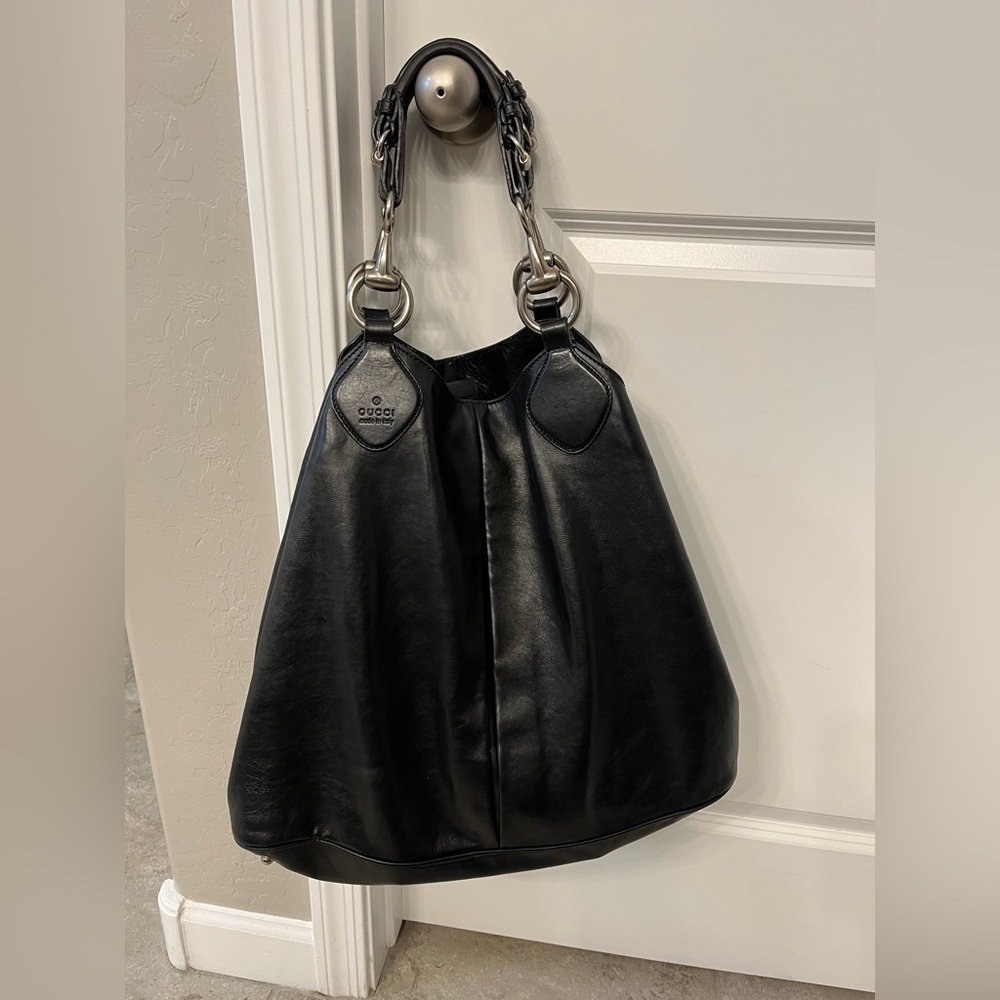 Gucci Black Leather Shoulder Bag